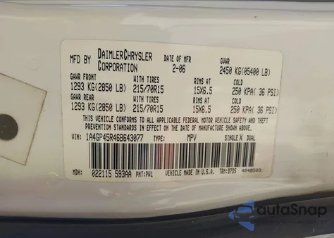 2006 Chrysler Town & Country from USA, damaged, VIN 1A4GP45R46B643077